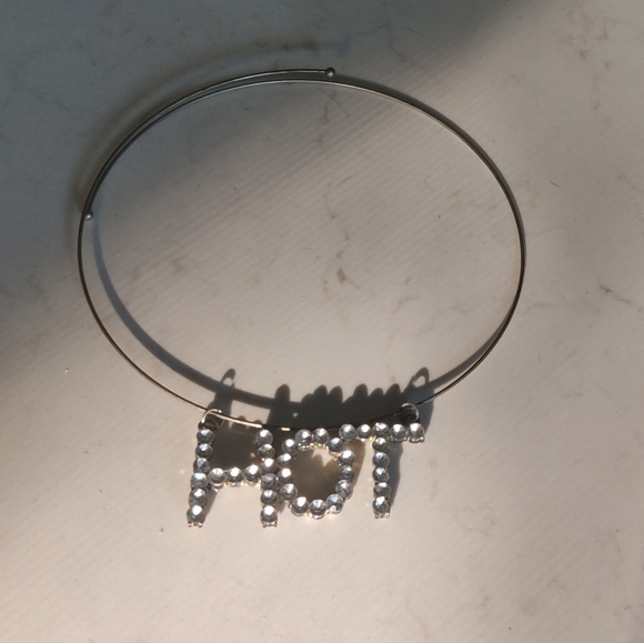 HOT chocker - Picture 3 of 7